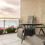 Strandburg Meeresidylle Mit Meerblick Fehmarn