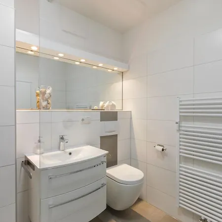 Apartament Strandburg Meeresidylle - Grandioser Ostsee-Blick & Direkt Am Strand
